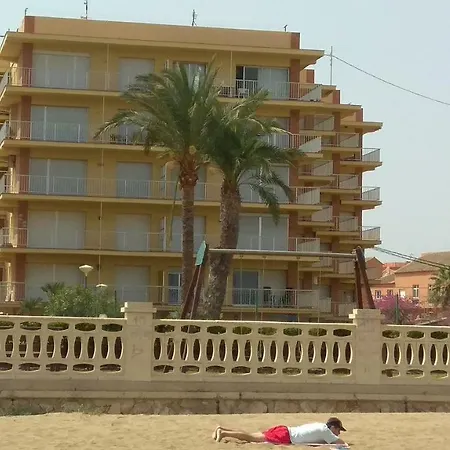 Primera Linea De Mar Lägenhet Denia